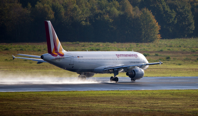Det var en Airbus A320 som styrtet i de franske alpene. (FOTO: ROLF VENNENBERND, Epa)