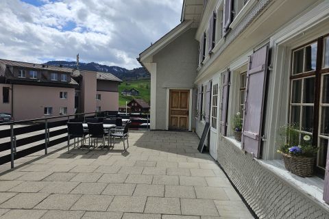 Sitzplatz Ost