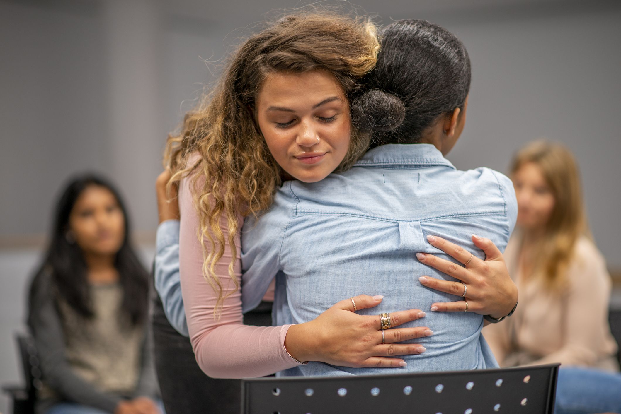 4 potential benefits of endometriosis support groups