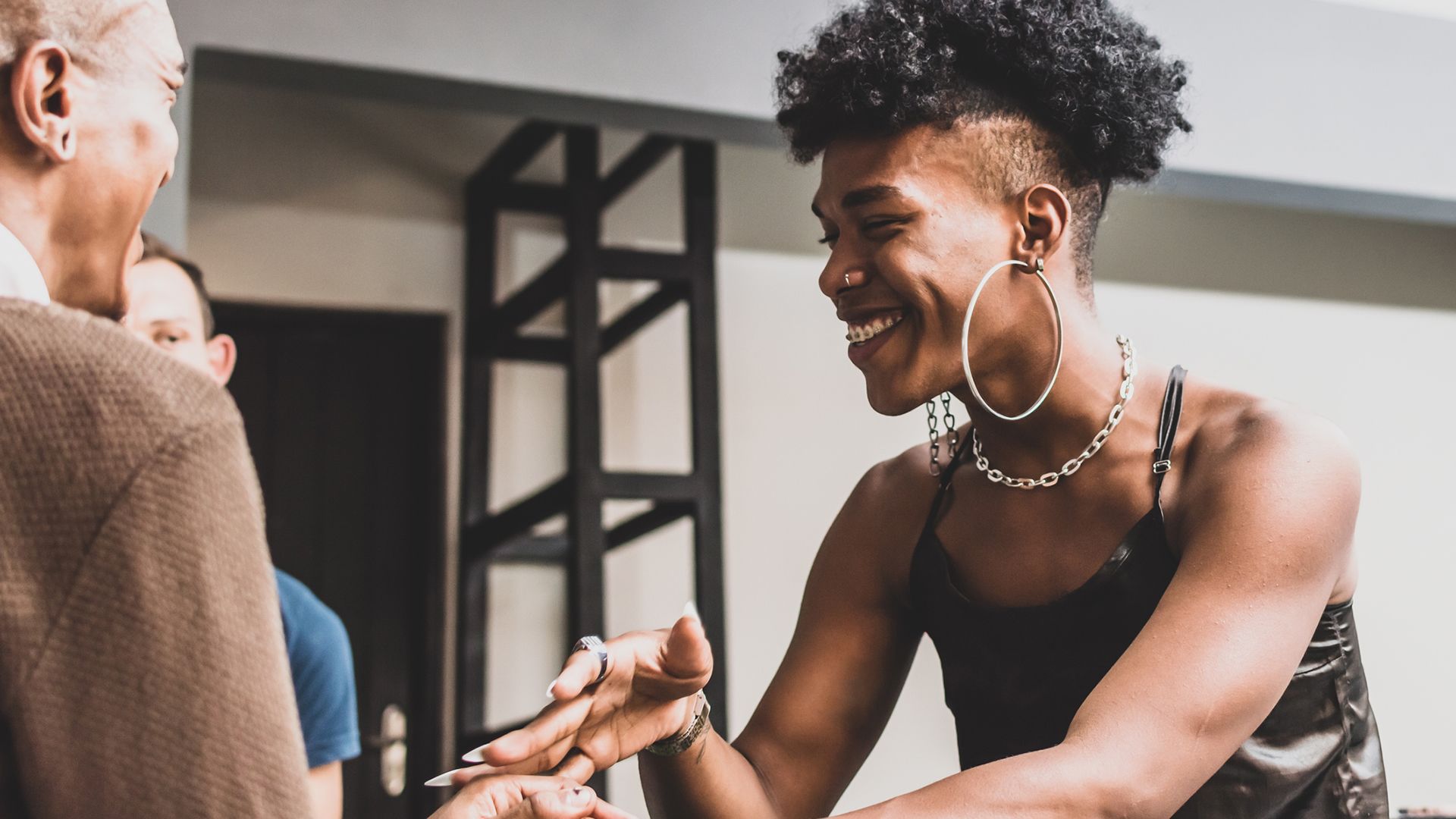 5 tips for finding affirming mental health care as a transgender person