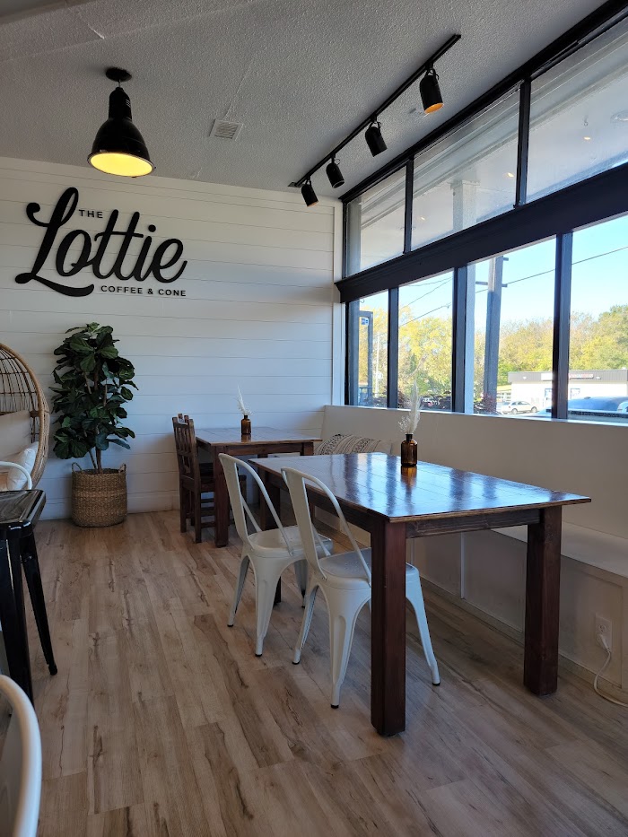 lotties coffee lounge