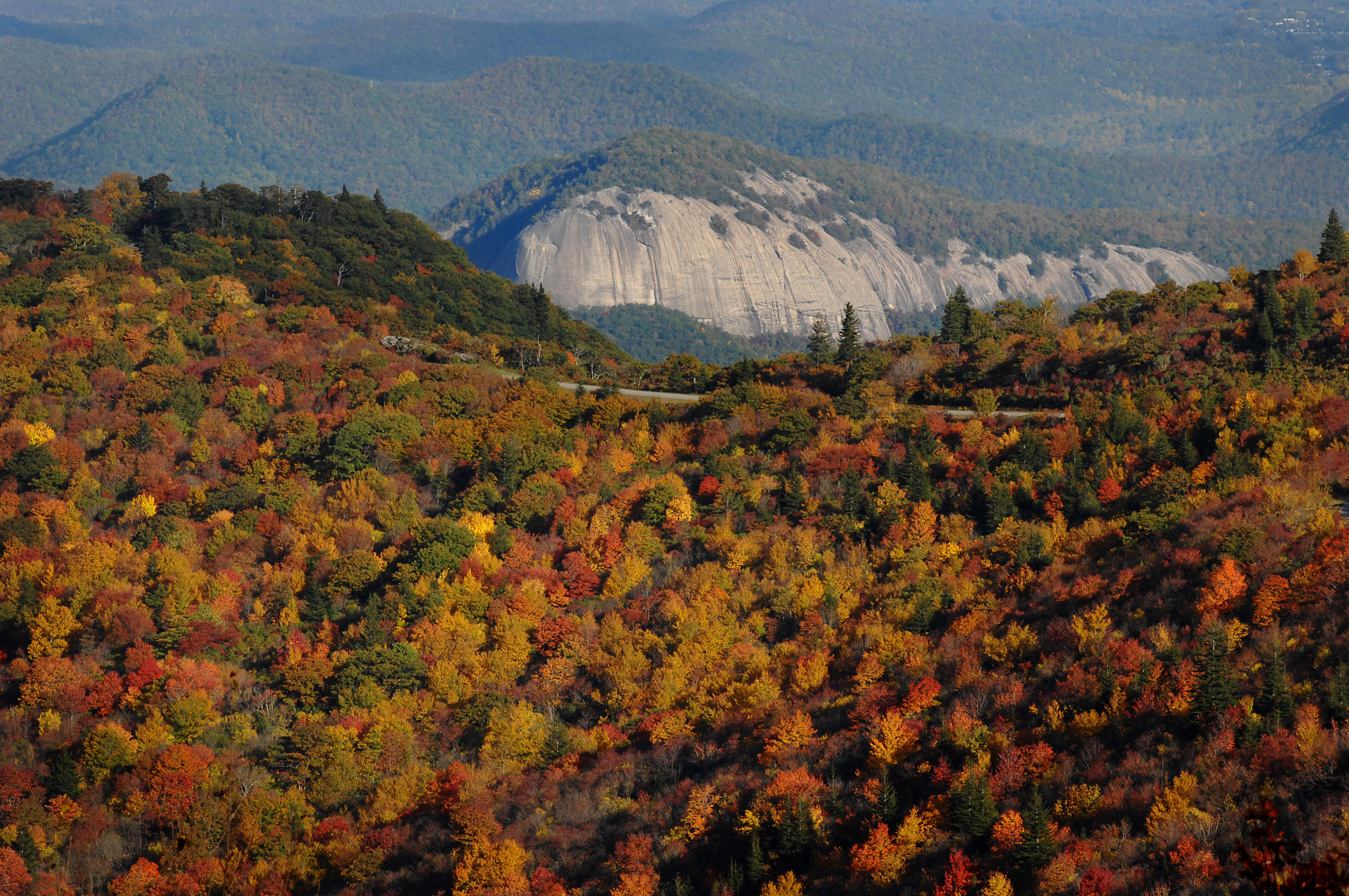 Looking Glass & Parkway in Fall