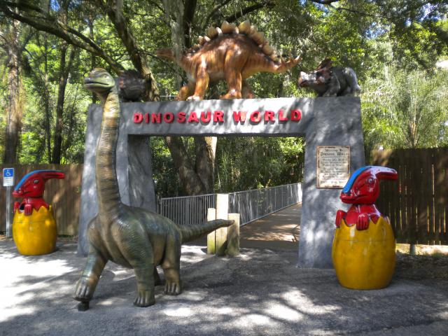 Florida's Dinosaur World Florida's Dinosaur World