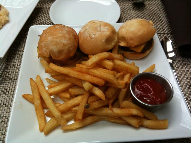 Mmmmmmmmm... sliders and Fries... Mmmmmmmmm... sliders and Fries...