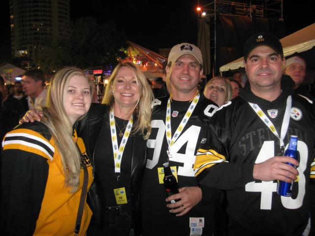 Tampa Bay Area Events: Steelers Fans at Snoop Dogg Concert Tampa Bay Area Events: Steelers Fans at Snoop Dogg Concert
