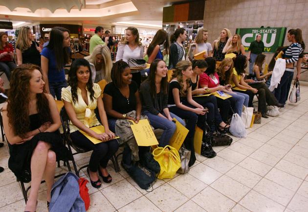 Aspiring models from the Cycle 13 auditions lined-up in Dallas, TX Aspiring models from the Cycle 13 auditions lined-up in Dallas, TX