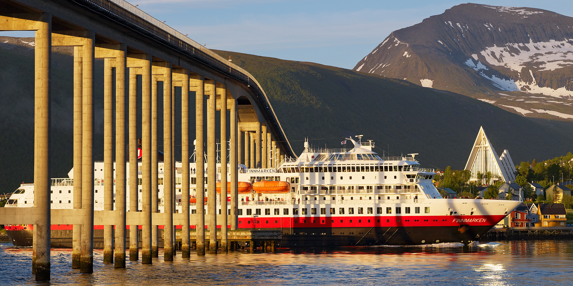 Getting around by boat | Ferries, passenger boats, and express in Norway