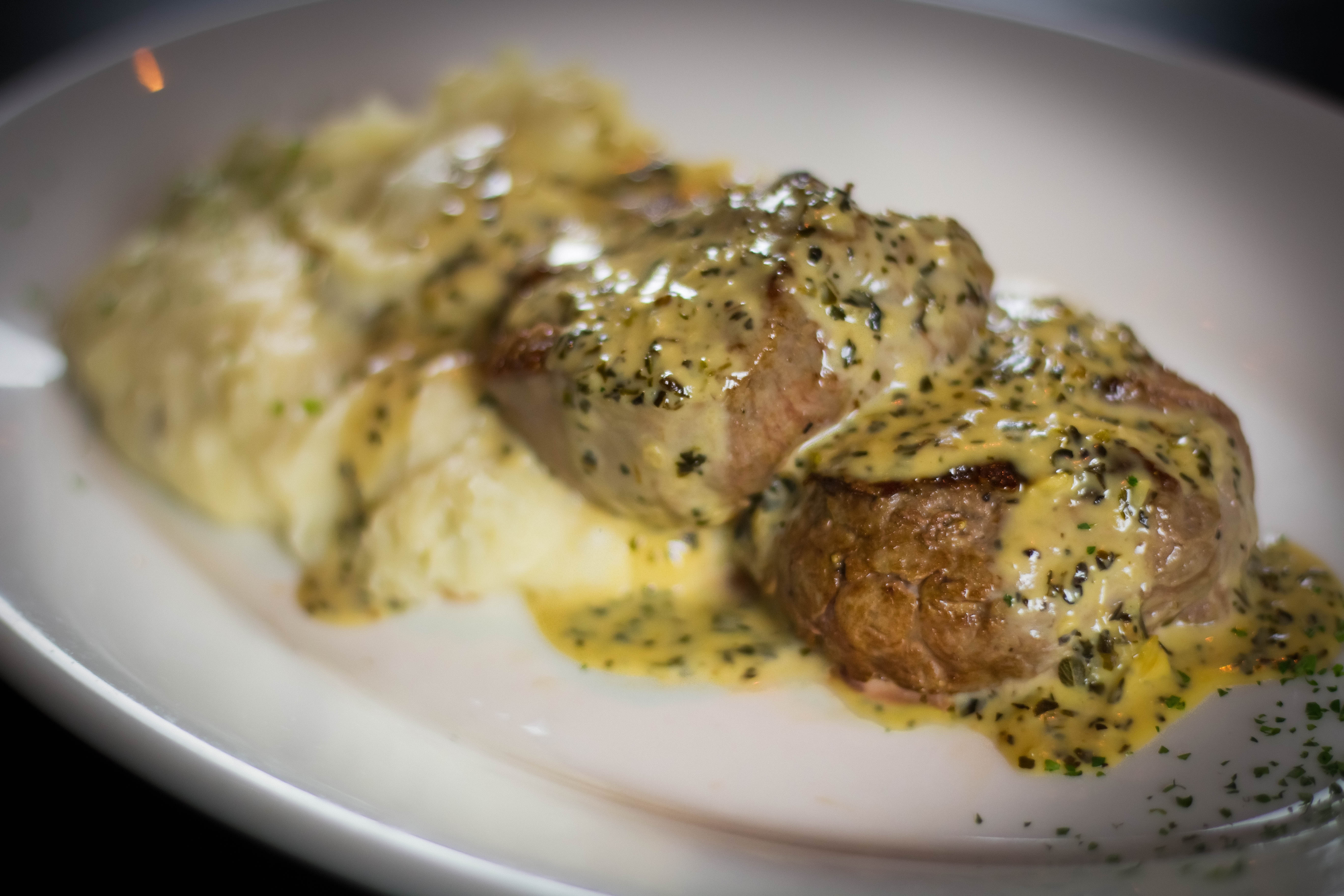 Johnny's Italian Steakhouse Steak Deburgo