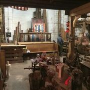 Real Antique Wood And Many Urban Dwellers We Re Obsessed With Transformation Reclaiming Beauty Utility From Objectaterials They Ve Got Wood Timbers