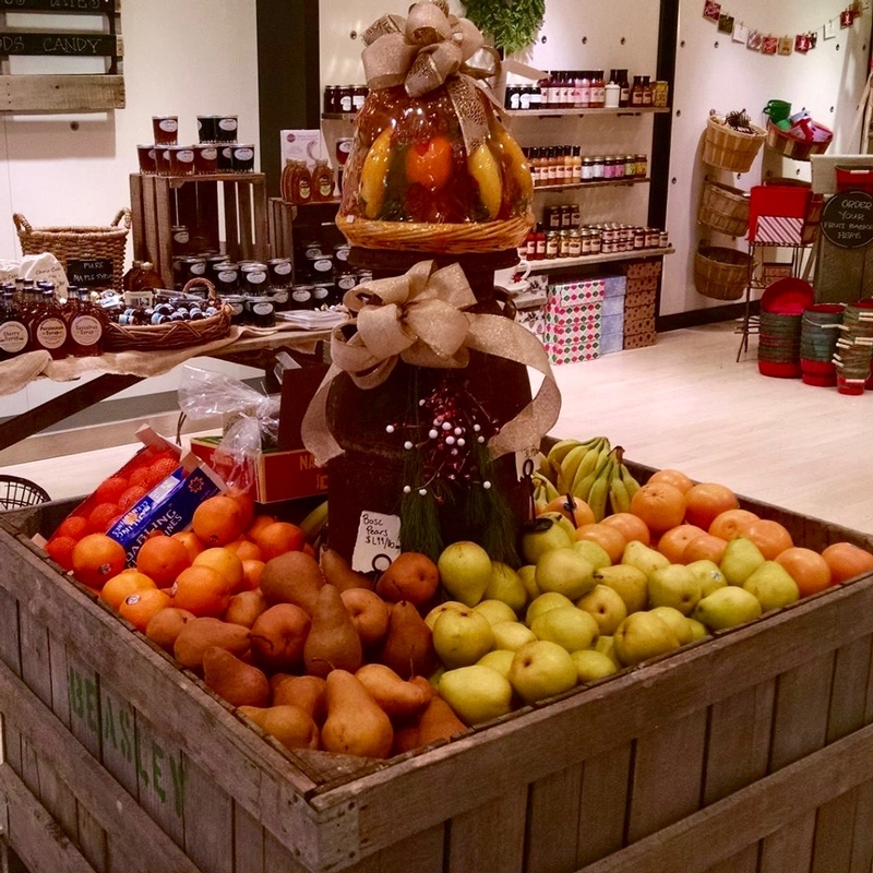 Let Beasley's Orchard create the perfect fresh fruit basket for you! Let Beasley's Orchard create the perfect fresh fruit basket for you!