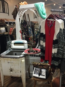 Beautiful displays, friendly customer service, and unique fashion at Younique Culture. Younique Culture, Plainfield, Indiana, boutique