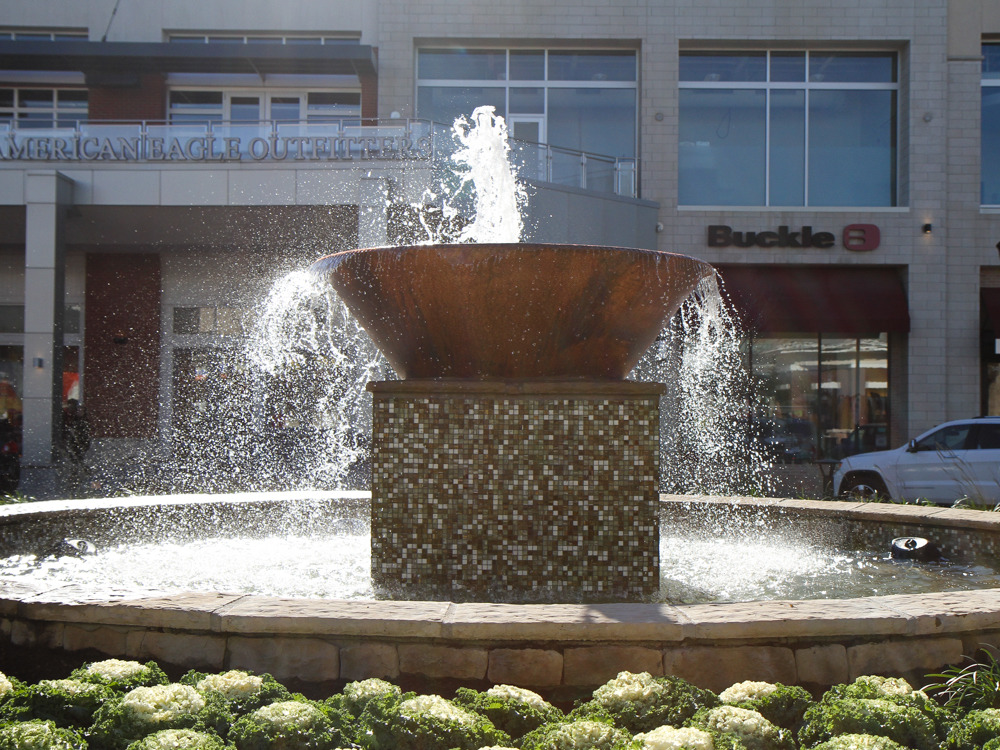 New Fountain at The Shops at Perry Crossing The Shops at Perry Crossing, Plainfield, Indiana