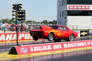 The excitement of ET Bracket racing starts this weekend at Lucas Oil Raceway. The excitement of ET Bracket racing starts this weekend at Lucas Oil Raceway in Brownsburg, Indiana