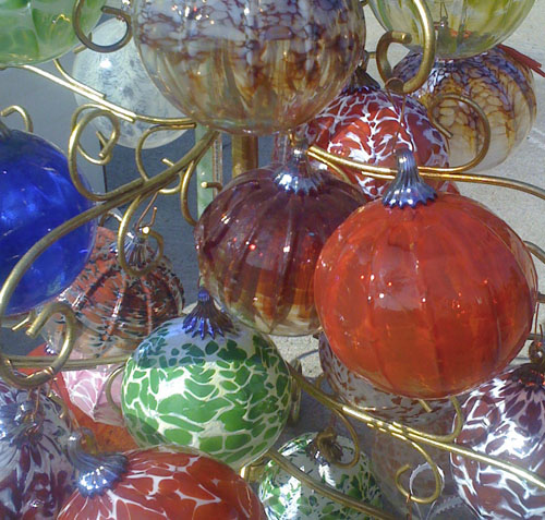 Lisa Pelo's Hot Blown Glass ornaments come in every size, shape and color imaginable. Lisa Pelo's Hot Blown Glass ornaments