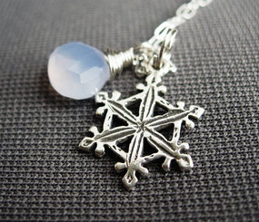 Almost Sunday Morning boasts some wonderful jewelry. Almost Sunday Morning on Etsy