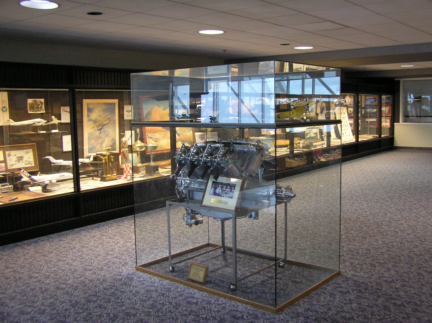 Fort Wayne International Airport - Aviation Museum