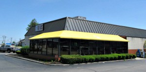 There's plenty of parking at Flap-Jacks.