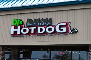 DJ's Hot Dog Co. in Avon provides Big City Style and a big city feel.