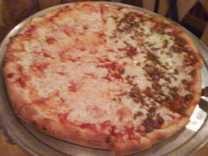 photo Sal's Famous Pizzeria
