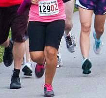 Runners take off during the Park2Park Relay.