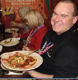 blogger Eric Ivie enjoying an evening at Zydeco's