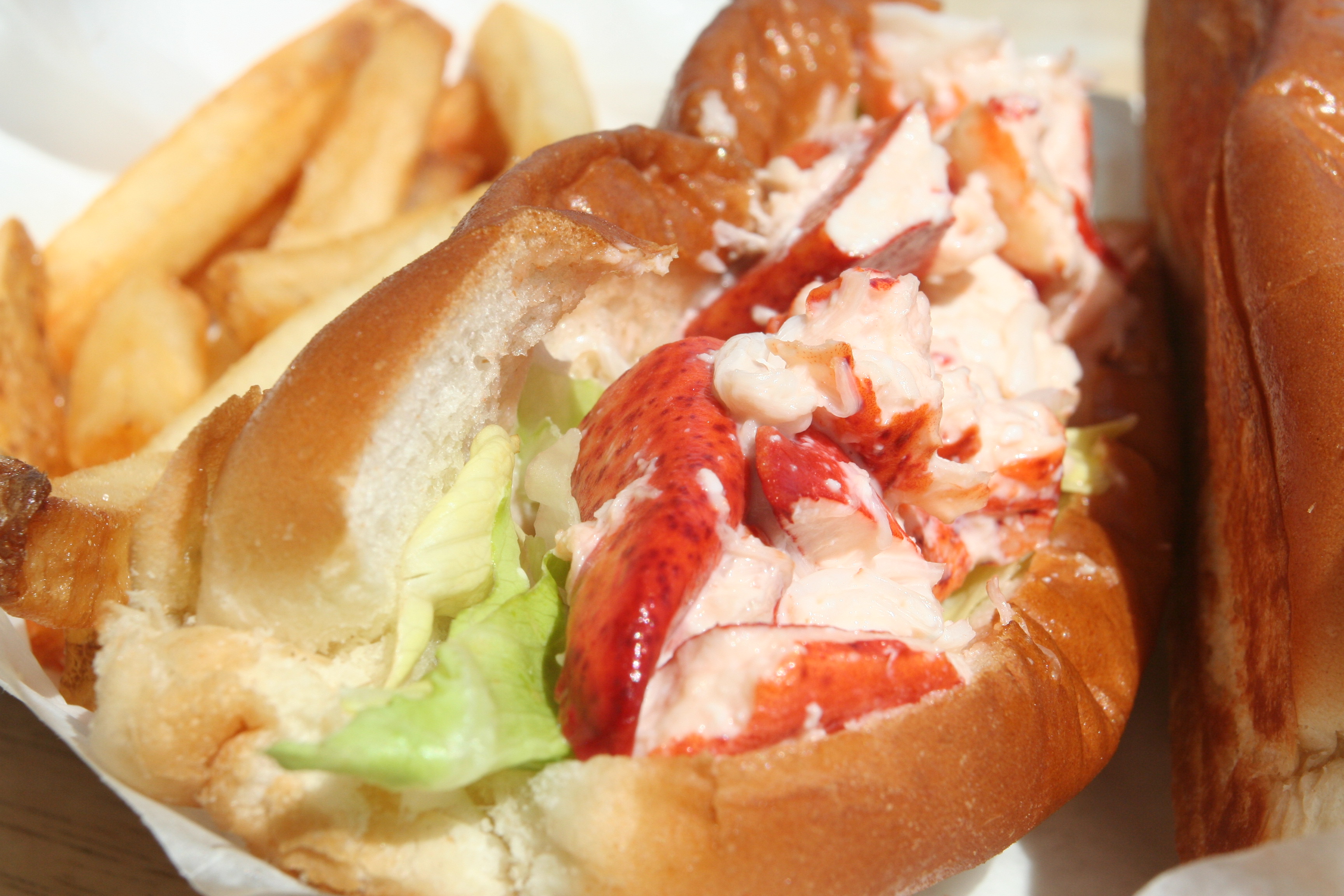 Easton's Beach Lobster Rolls