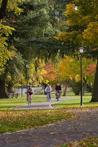 Eugene Bike Path by Jamie Hooper - www.eugenecascadescoast.org