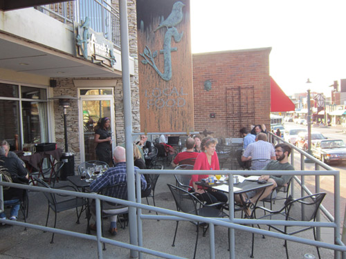 Grab dinner at a local restaurant Grab dinner at a local restaurant
