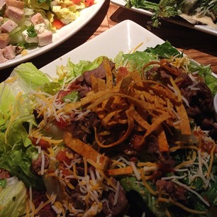 3-Stacks-Frisco-BBQ-Salad