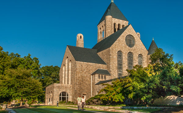 Glencairn Museum hosts its annual Medieval Festival on Sunday.