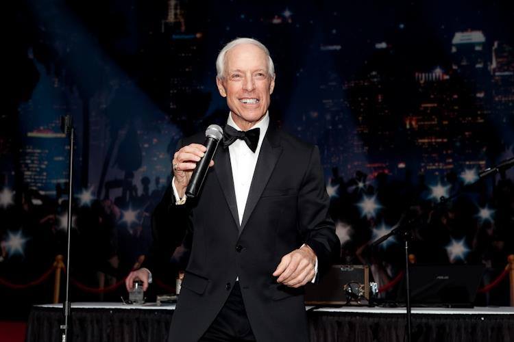 Jerry Blavat works the crowd on New Year's Eve Jerry Blavat works the crowd on New Year's Eve