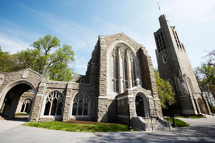 See how the music is made during carilloneur Doug Gefvert's Open House Sunday at Washington Memorial Chapel.