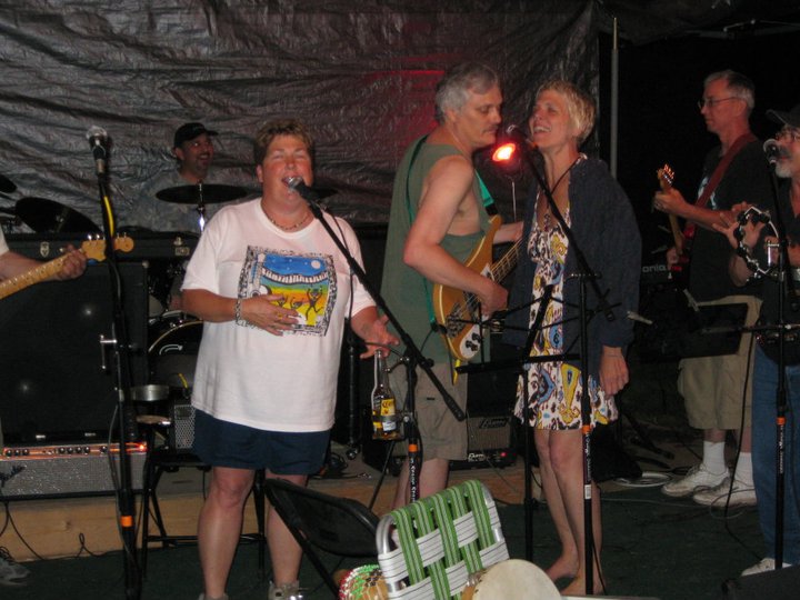 Wendy Wadsworth Solo at the Mic Wendy Wadsworth Solo at the Mic