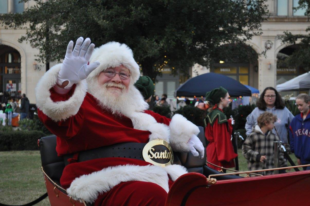 Merry Main Street Santa