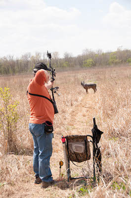 3D Range Practice- yes that is just a foam 3D target, NOT a real animal! 3D Koteewi Range Shooting