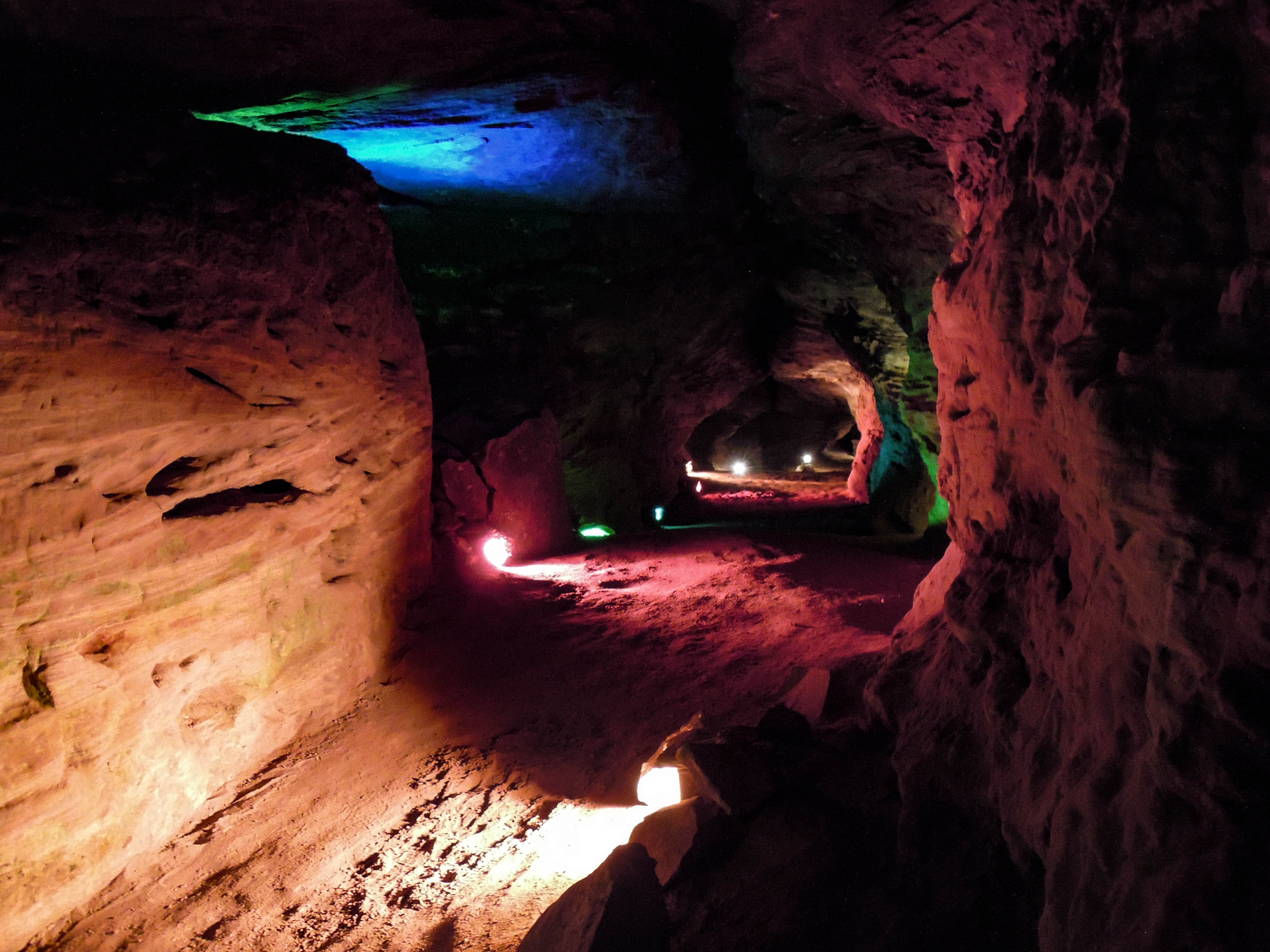 Laurel Caverns