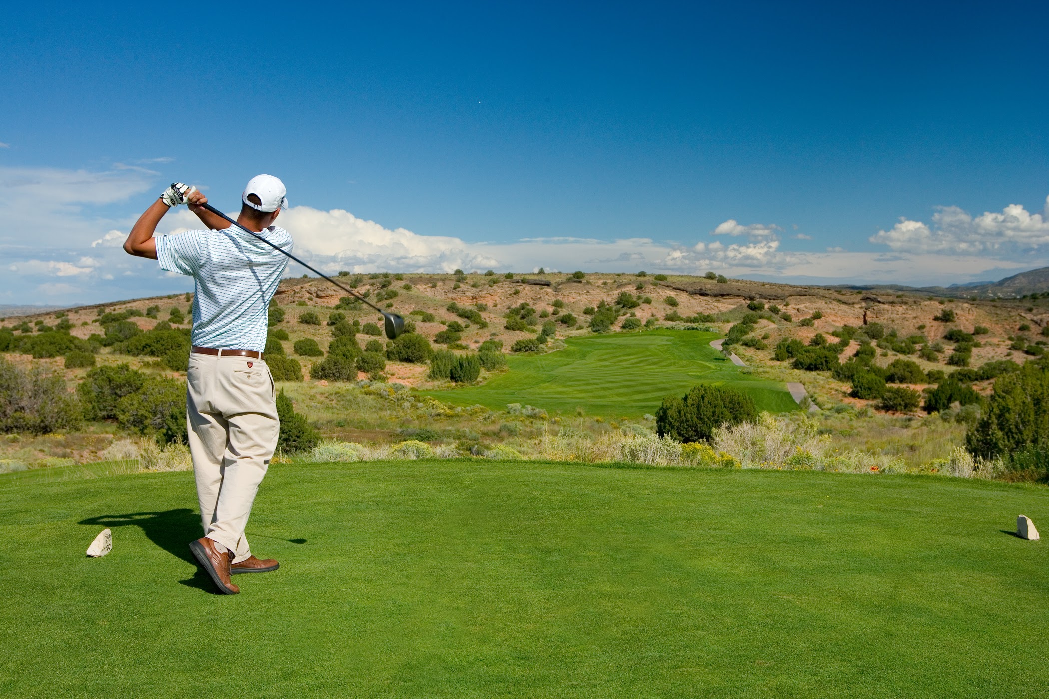 golf trip planner