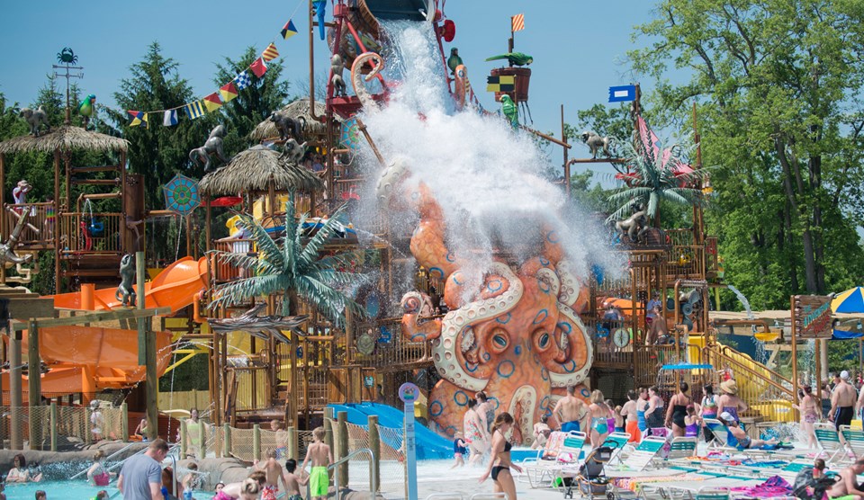 Zoombeezi Bay Water Park