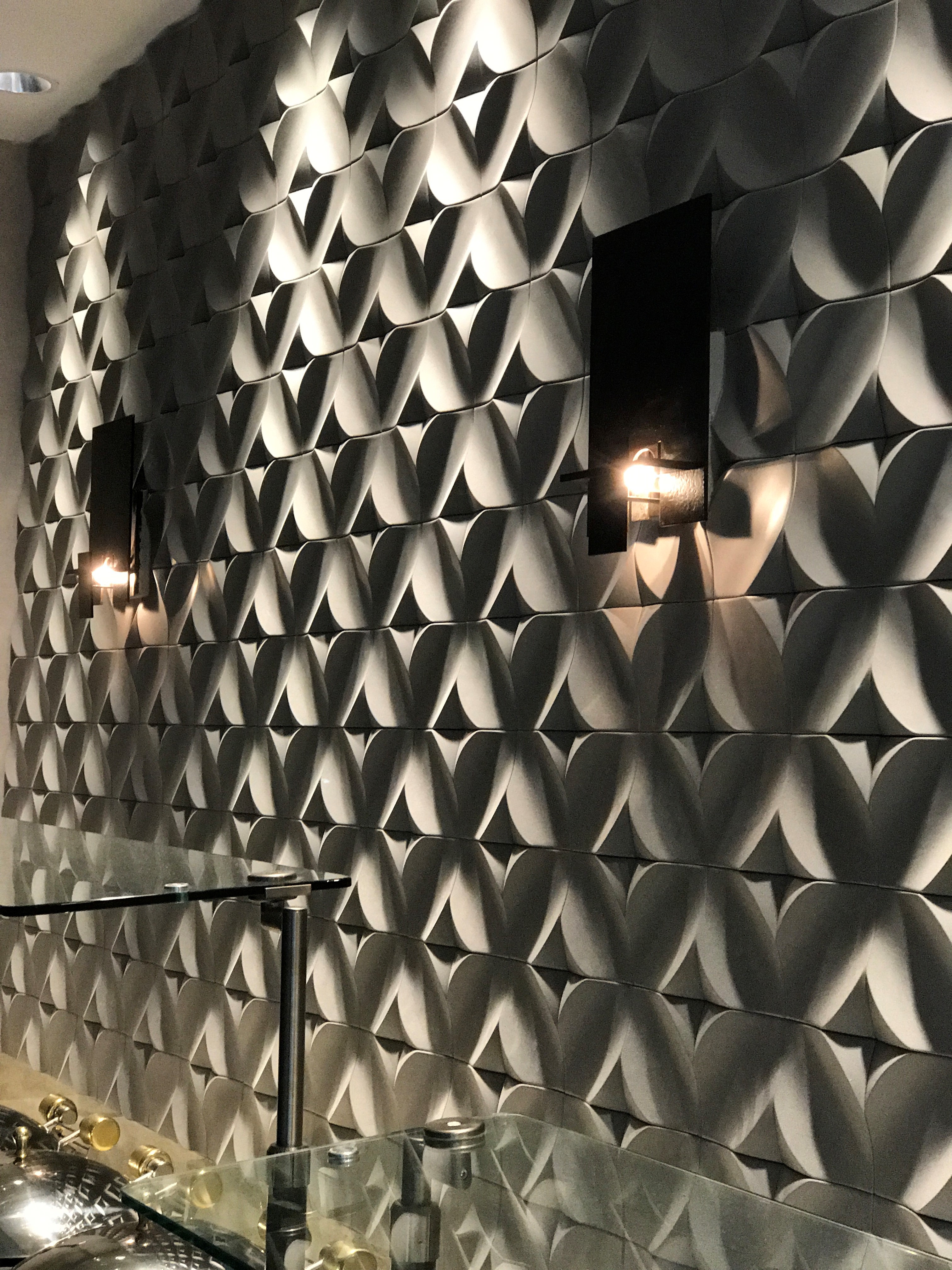 Two Brother Breakfast Bar wall