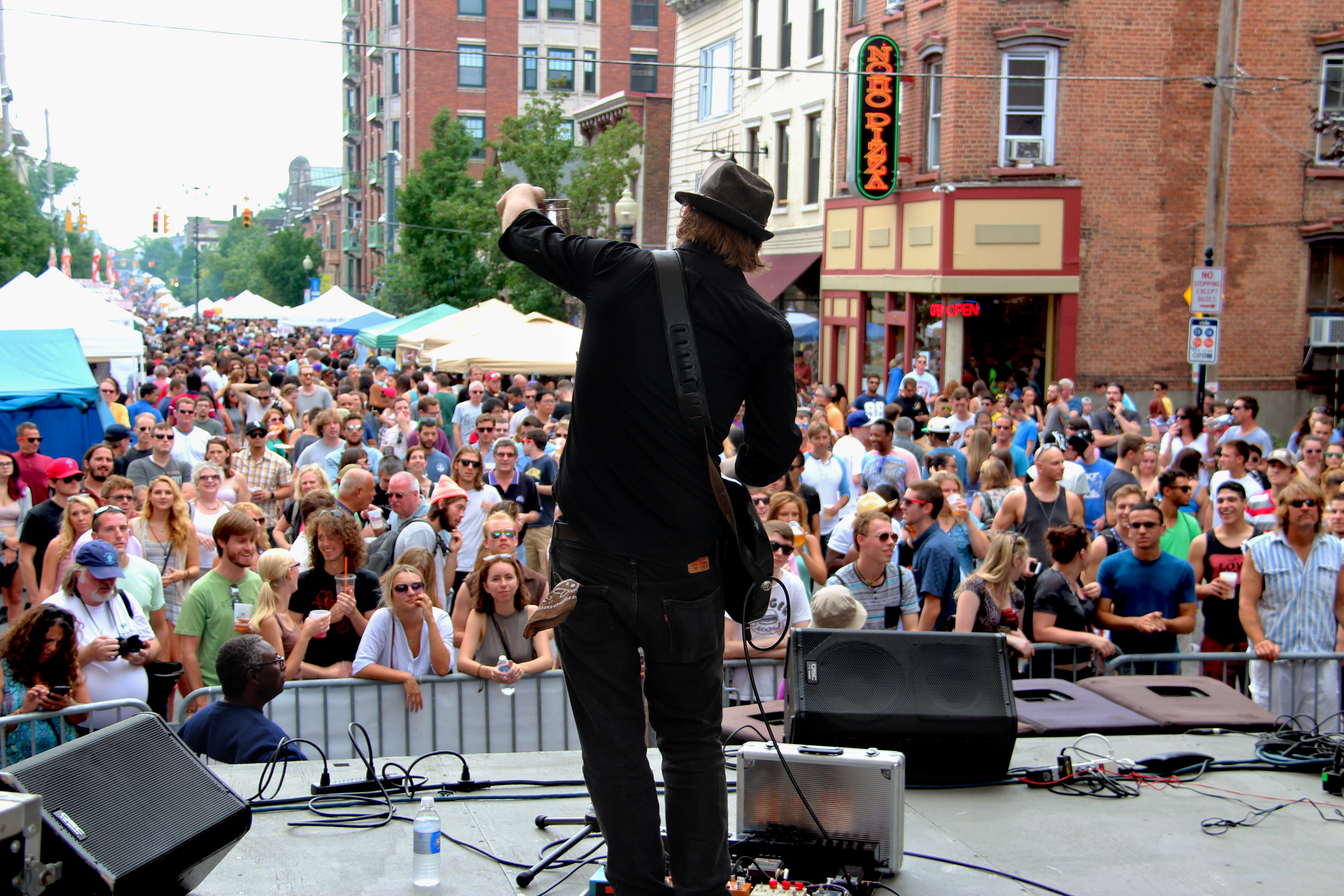 LarkFEST Crowd
