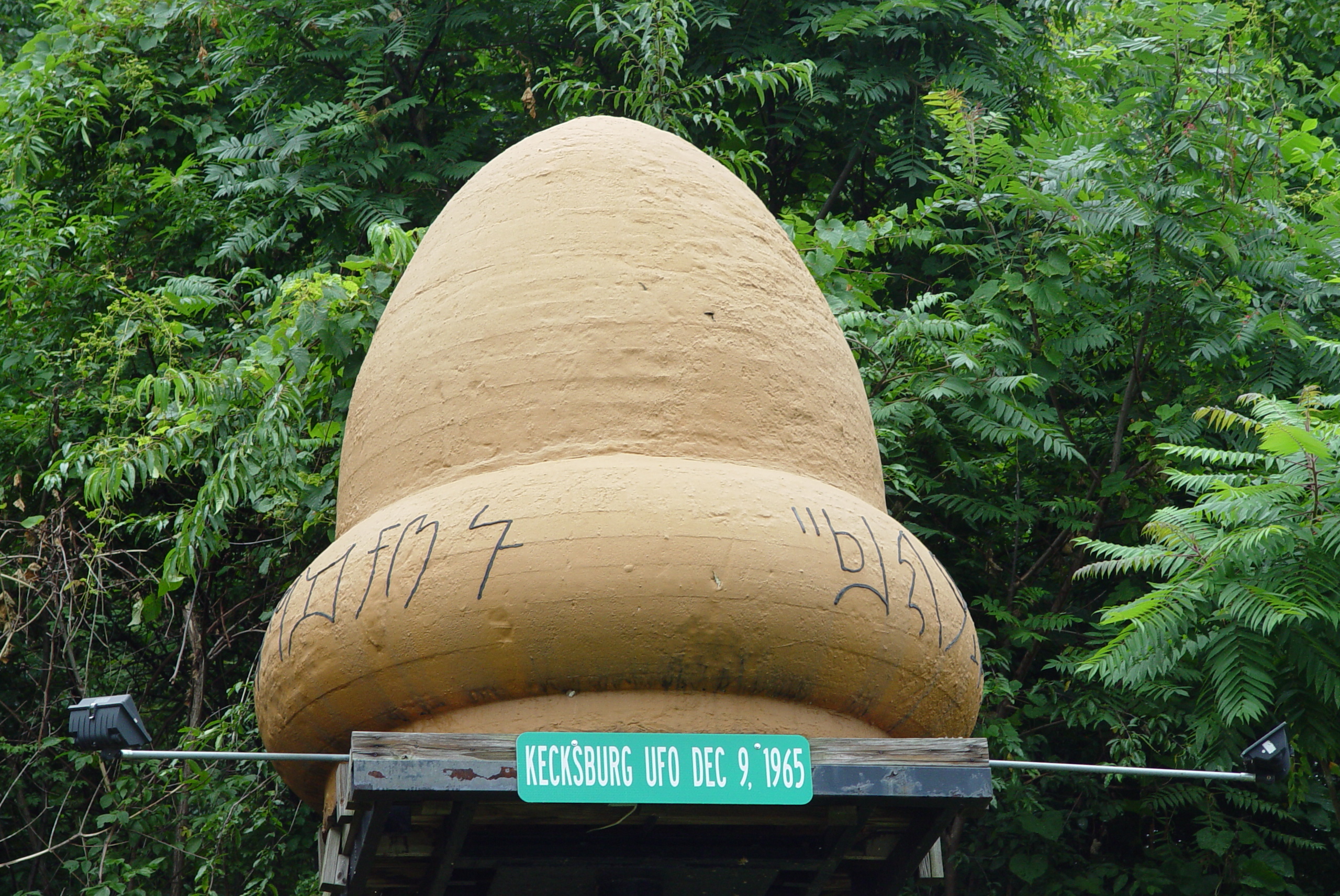 Kecksburg UFO