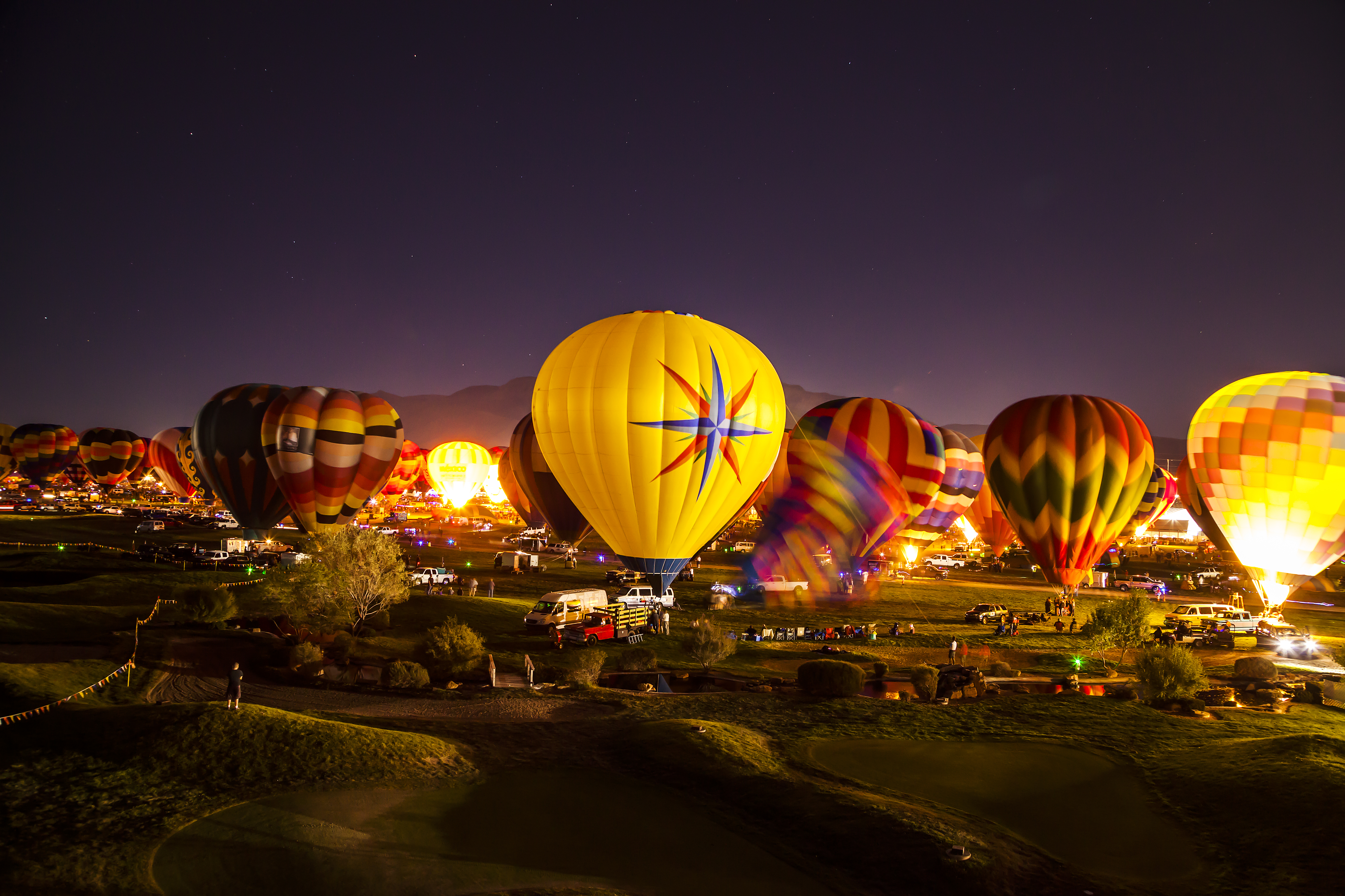 Luminaria Tour Experience in Albuquerque with Glowing Lights 2025