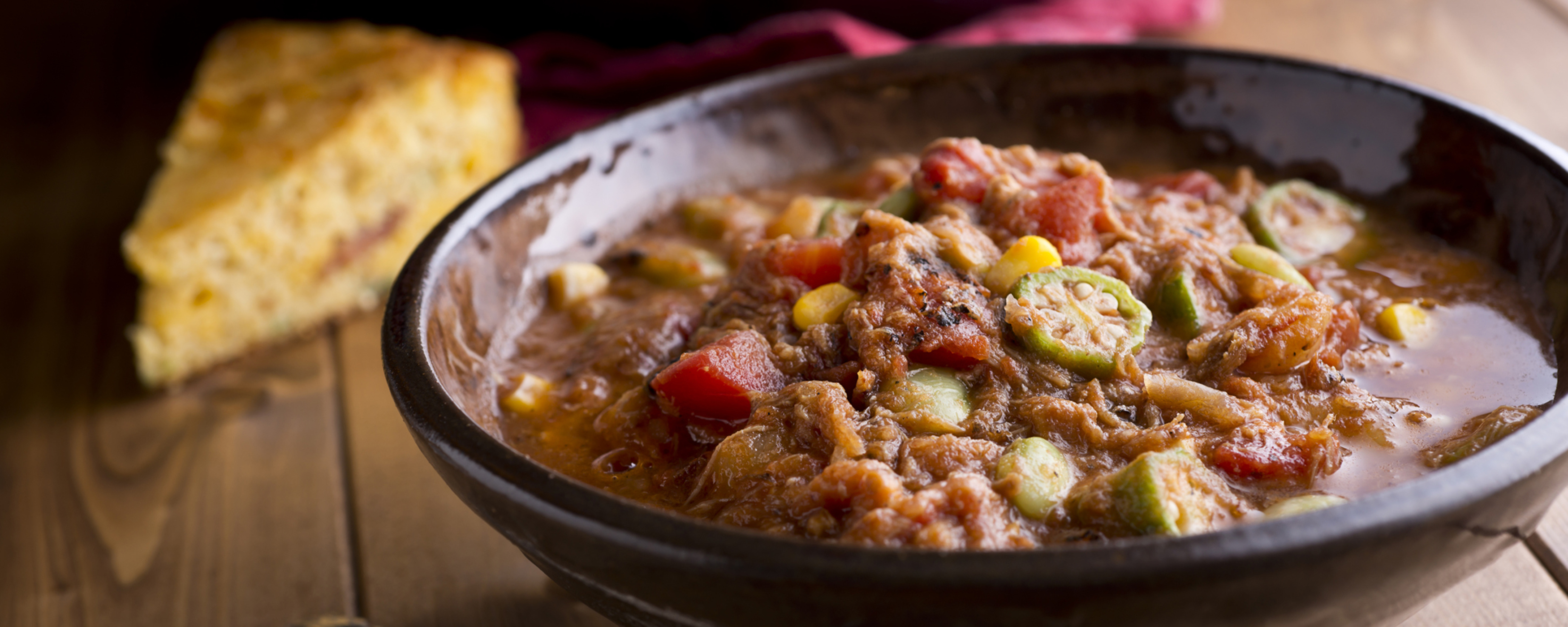 Sybil's Brunswick Stew - biscuits and such