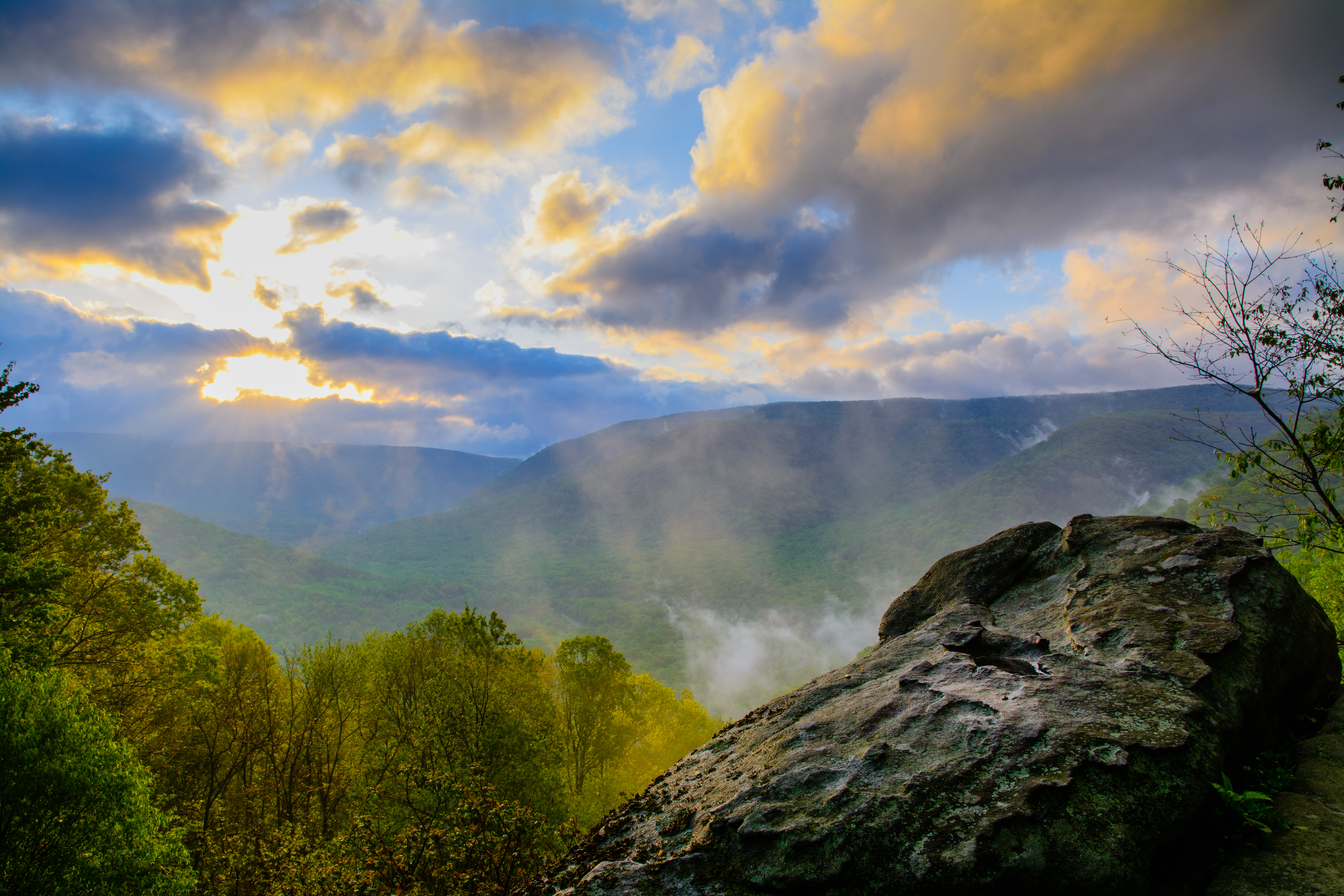 Baughman Rocks Overlook