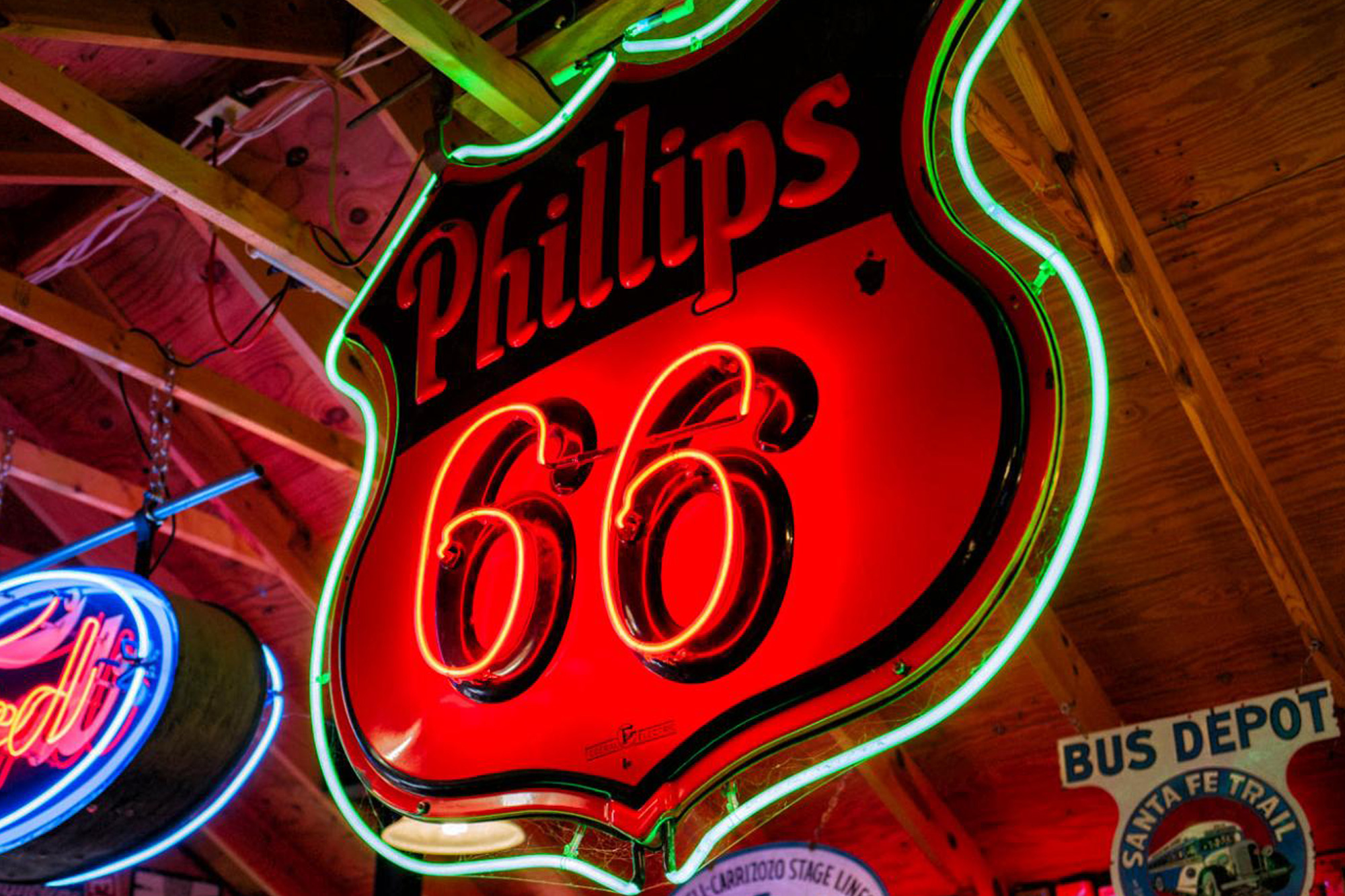 Route 66 Neon Sign