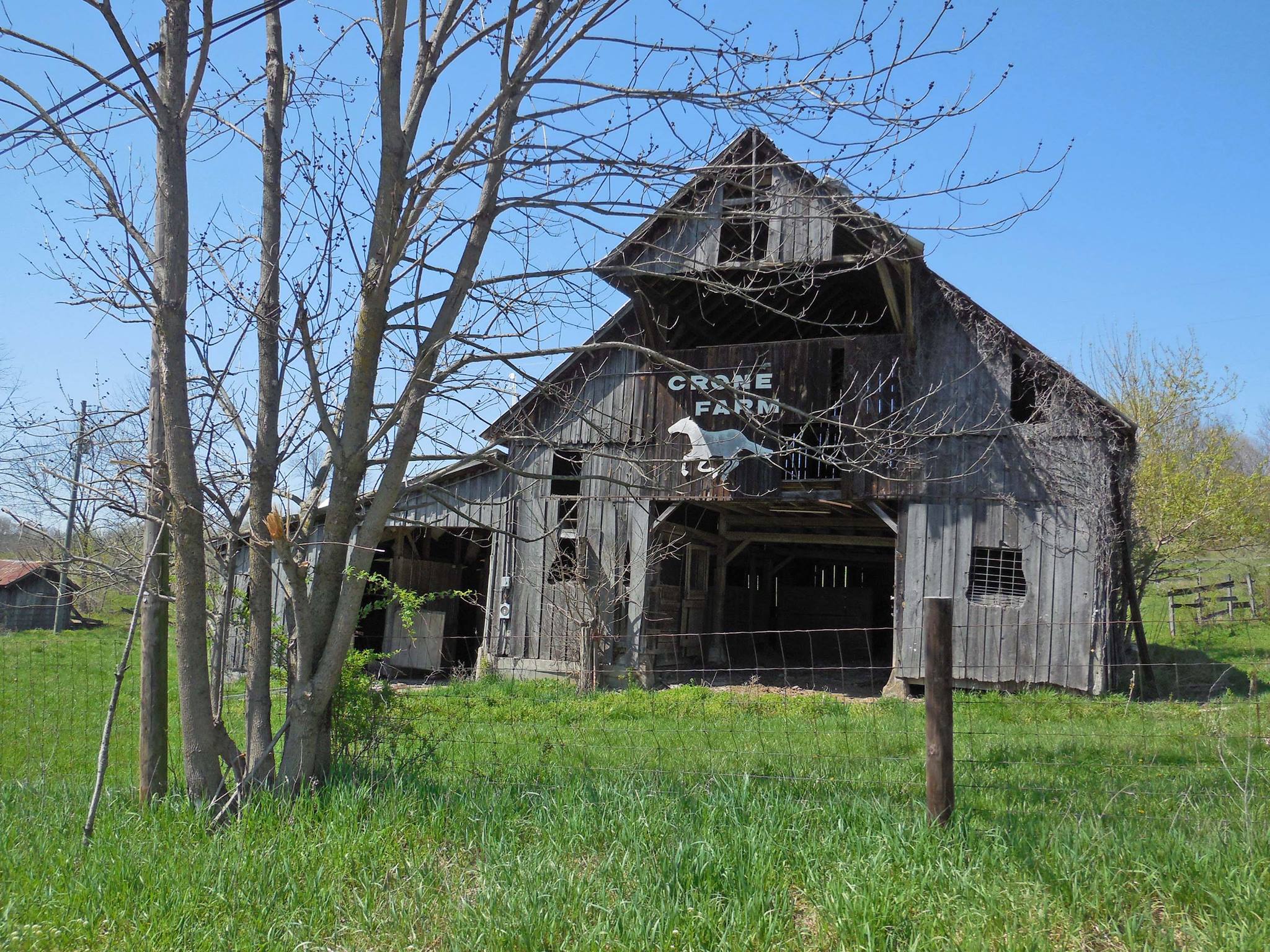 The Crone Farm barn on Bain Road.