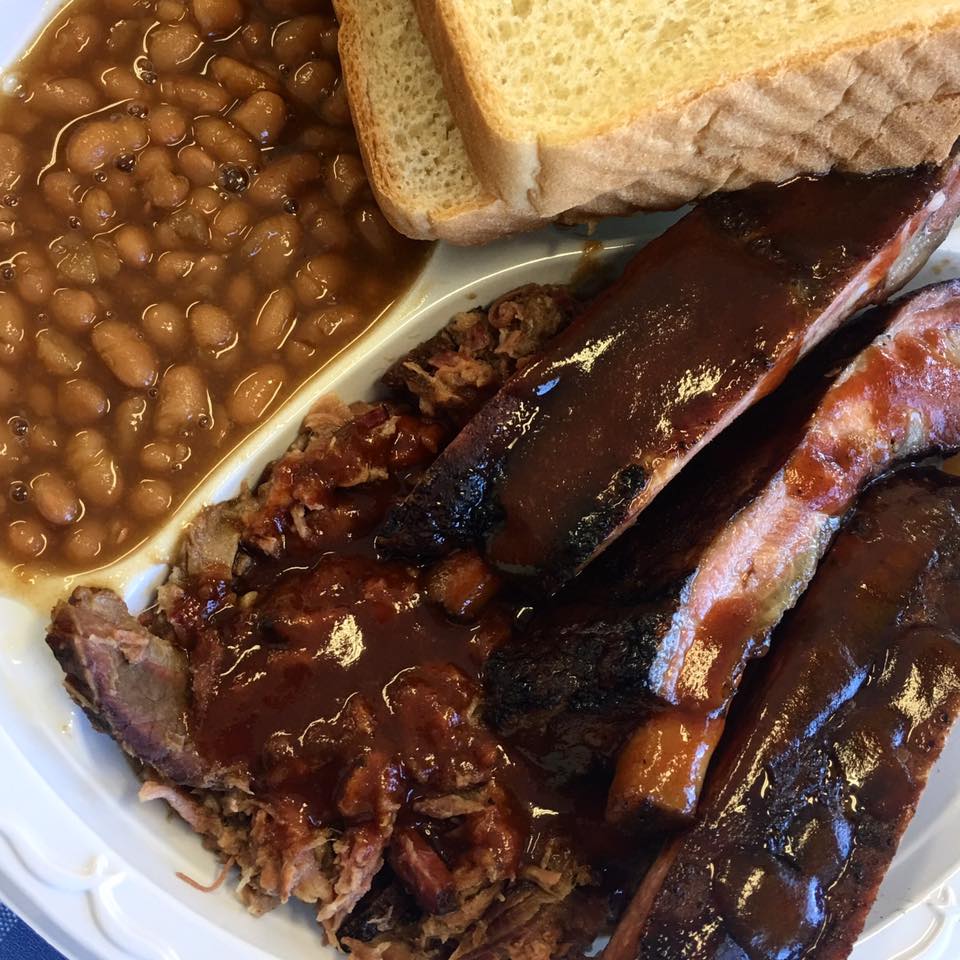 BBQ at Charlie's Bar-B-Que and Catering