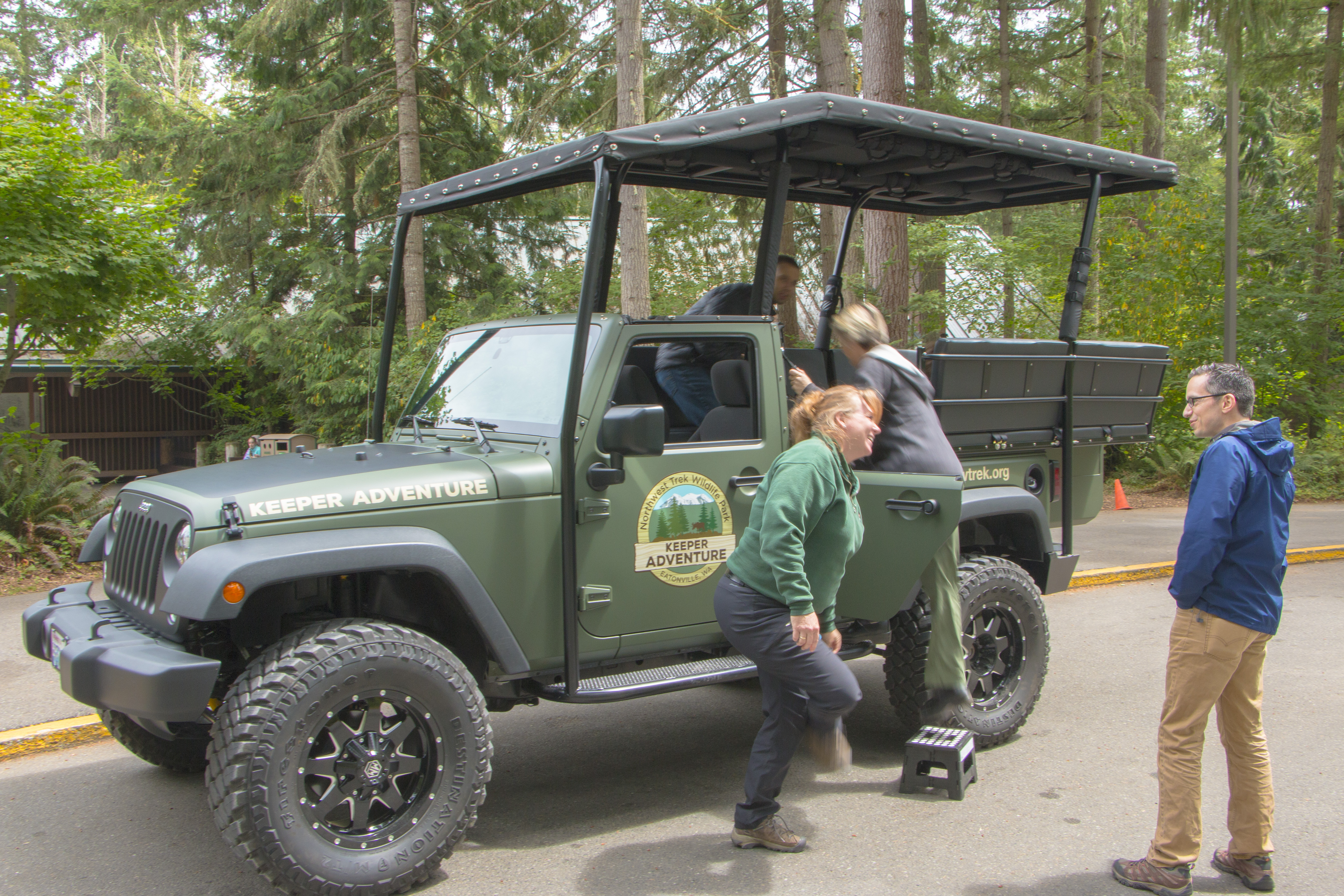 Keeper Adventure tour at Northwest Trek Wildlife Park