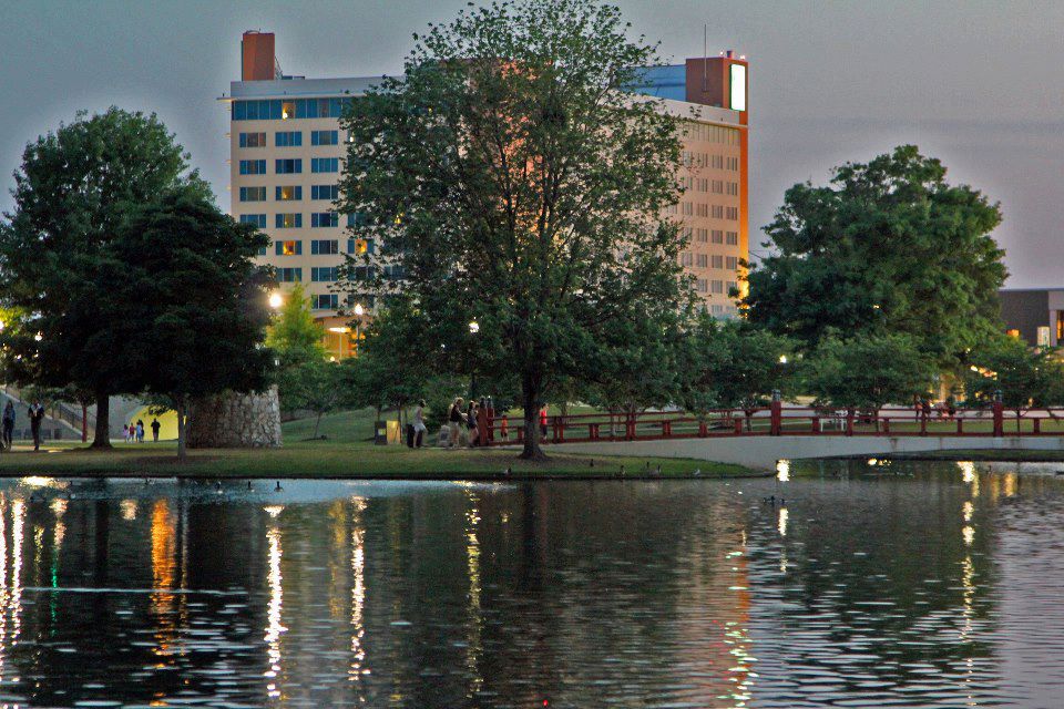 Embassy Suites w/Big Spring Park