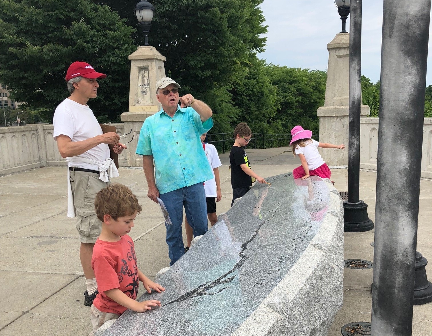 Wild Tails of Albany Animals tour